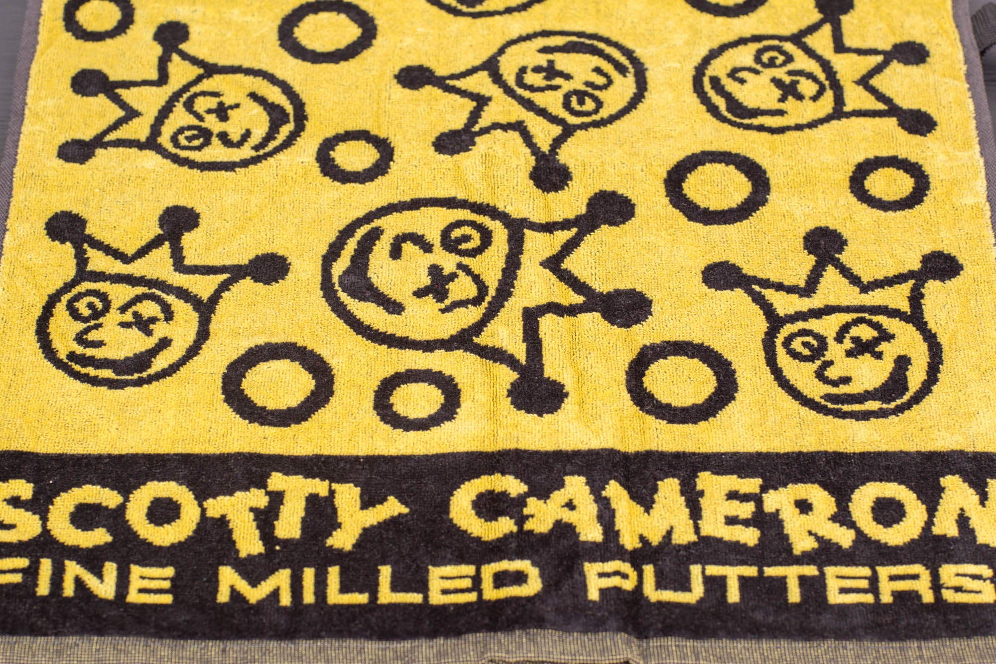 Scotty Cameron 2018 Gallery Jackpot Johnny yellow towel – Custom