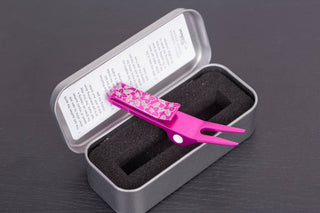 2019 Masters Azaleas Bright Pink Pivot Tool