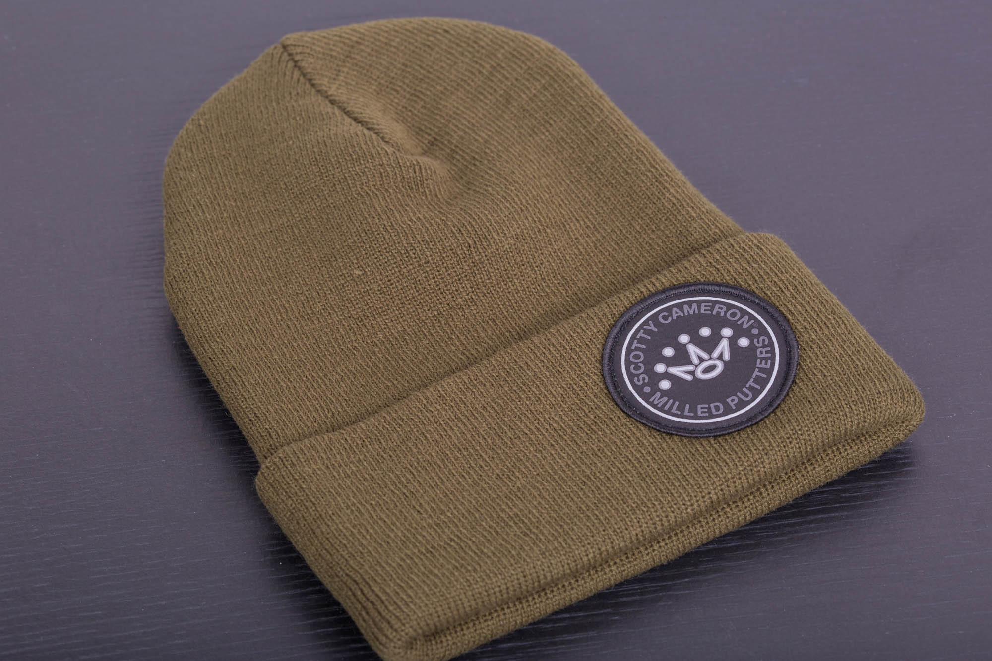 2017 Holiday 7 Point Crown Circle Patch Beanie
